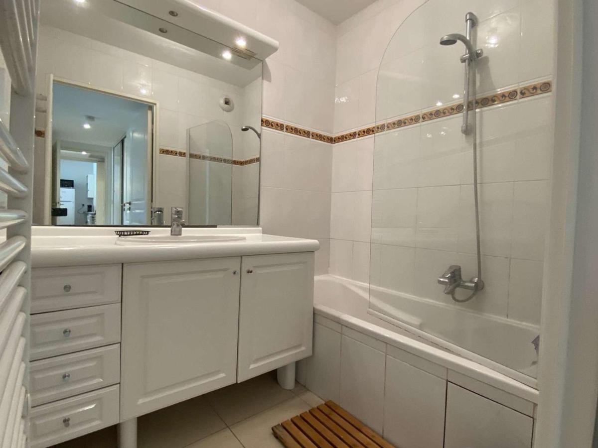 Appartement 3P Avec Terrasse Et Garage, A 10Min Des Plages De Juan-Les-Pins - Fr-1-252-171 앙티브 외부 사진